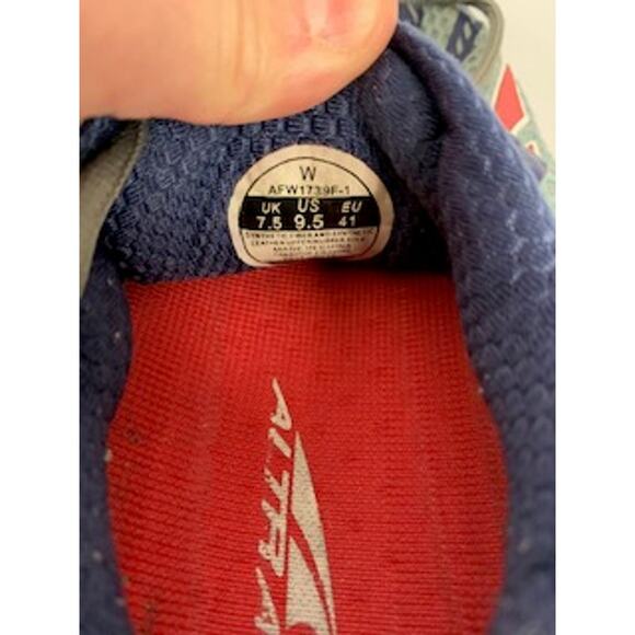 Altra Paradigm 3 Women's 9.5 Blue/Blue/Pink Sneaker - Picture 9 of 9